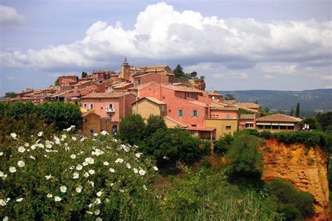 La Ville La Plus Accueillante De France Est En Paca Trois Autres De