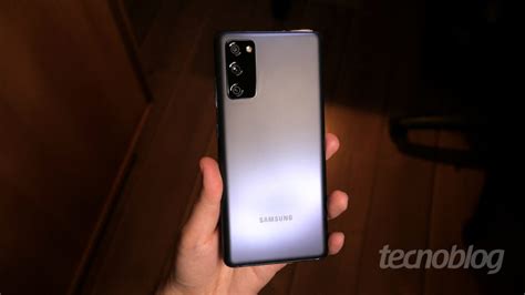 Samsung volta atrás Galaxy Note 20 e S20 FE terão updates mensais