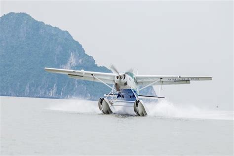 V7 Seaplane Halong Hai Au Aviation Hai Au Aviation The Unique