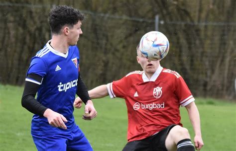 Wilde Schlussphase FC Plankstetten ärgert Spitzenreiter Pyrbaum mit