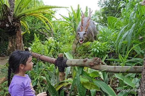 Petualangan Dinosaurus Taman Legenda