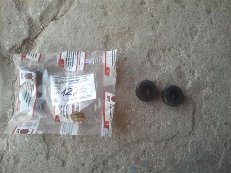 Руль и резинки крепления амортизаторов — Lada 21013, 1,2 л, 1986 года ...