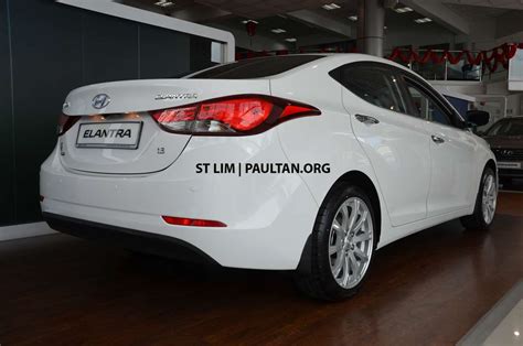 Gallery Hyundai Elantra Md Facelift In Showrooms