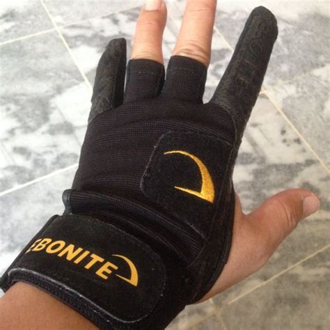 Ebonite Bowling Glove With Palm Pad Images Gloves And Descriptions