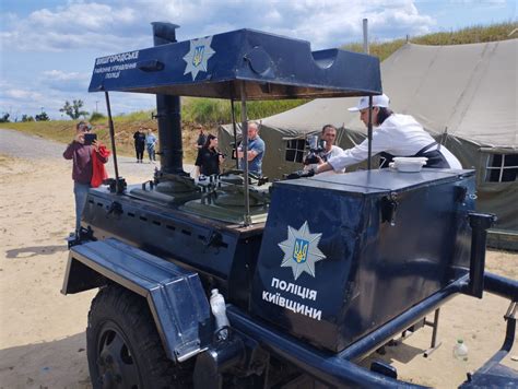 Поліція Київщини привітала журналістів з професійним святом ФОТО ВІДЕО