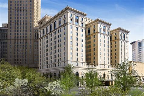 Hotel Cleveland Review: New Restorations Unite Past and Present