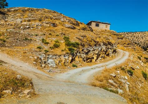 Home Over Hill In Iraqi Countryside Stock Photo Image Of Countryside