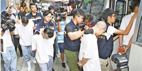 香港打击非法劳工拘捕11人 7男3女来自越南及内地手机新浪网