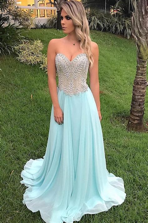 Modest Sweetheart Blue Sweep Train Prom Evening Dresses With Beading