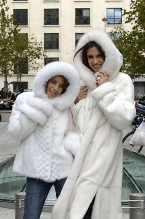 Hooded White Mink And Fox Fur Mom And Daughter Coats Mommy Daughter Fox Fur Coat Fur Fashion Mink