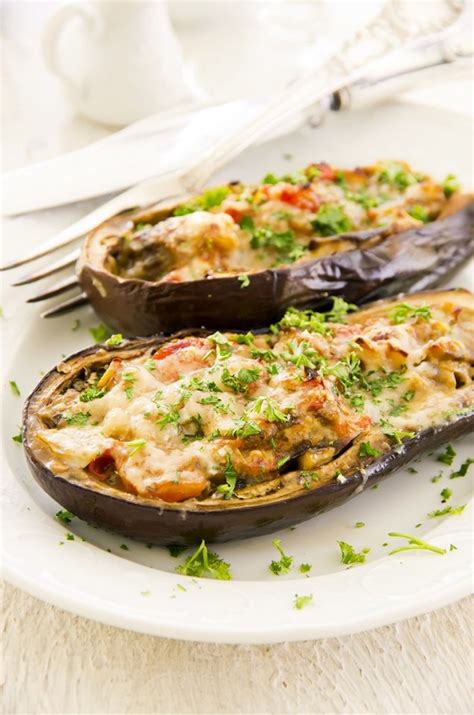 Recette Aubergines Farcies Au Porc Et Au Parmesan Marie Claire