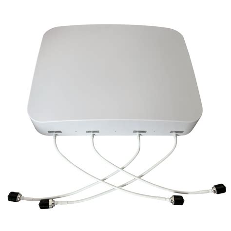 4x4 Cross-Polarized MIMO Outdoor Panel Antenna, 600 - 6000 MHz - Waveform