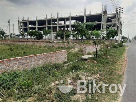 Urgent Sale Of Katha North Facing Plot In Bashundhara R A Block K