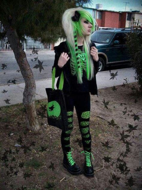 Emi Girl Green Hair Green And Black Clothes Green And Black Bag Emo