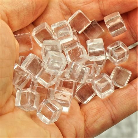 **Revolutionize Your Cooling Adventures: The Art of Crafting Perfect Small Ice Cubes**