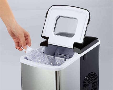 ¡Revoluciona tus bebidas frías con la máquina de hielo perfecta!