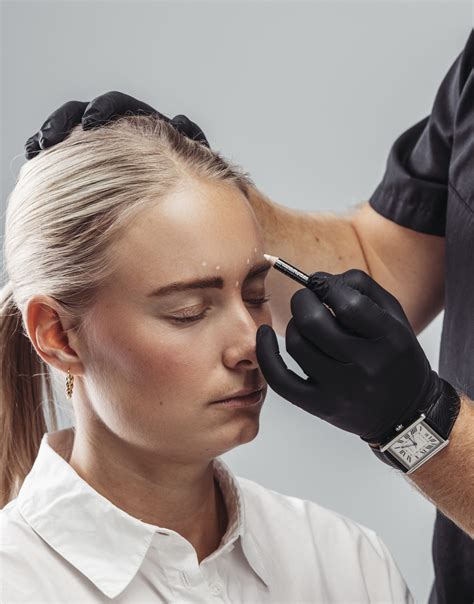 Återupptäck din ungdomliga lyster med Botox i Linköping