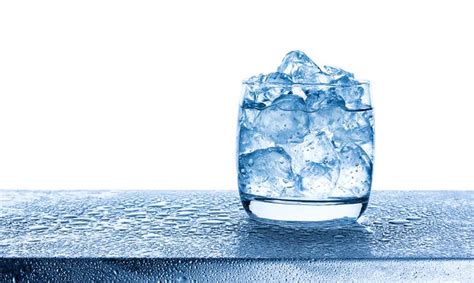 Кубики льда, которые тают в вашем напитке, имеют значение