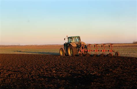 Тракторскопа: Революция у пољопривреди