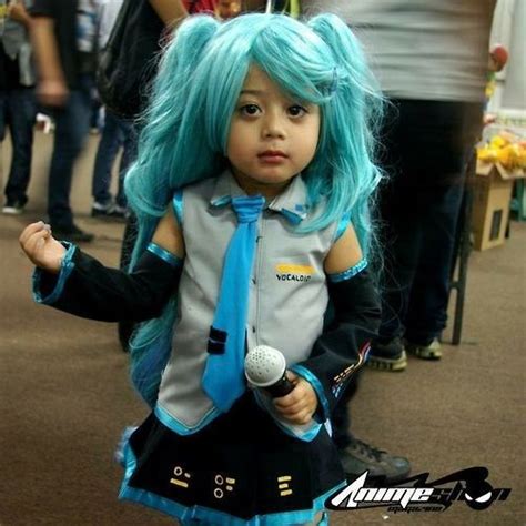 การเป็น Miku Cosplay Kids ที่สุดยอด