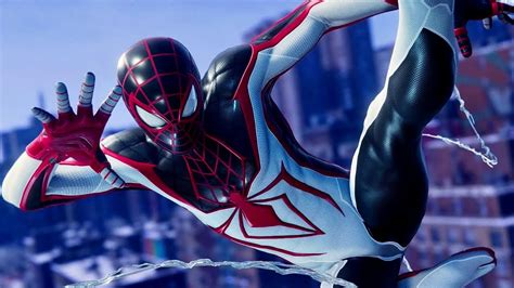 ค้นพบความมหัศจรรย์แห่งพลัง: Spider-Man Miles Morales Track Suit Gameplay