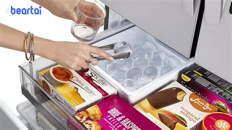 มาพบกับตู้เย็นทำน้ำแข็งก้อนเล็กสุดล้ำ ที่จะปฏิวัติการดื่มน้ำเย็นของคุณ!