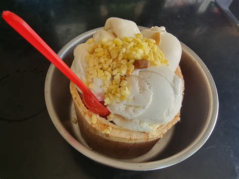 ลิ้มรสความอร่อยที่แท้จริงกับไอศกรีมรสชาติเยี่ยมในเมืองคอนเนตทิคัต