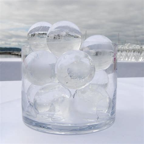 ใสปิ๊ง เย็นฉ่ำ ด้วย Clear Ice Sphere Maker