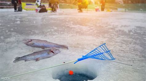 冰釣服指南：寒冷天氣下舒適釣魚的關鍵