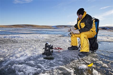 反转冰屋：冰上垂钓者的冬季伴侣