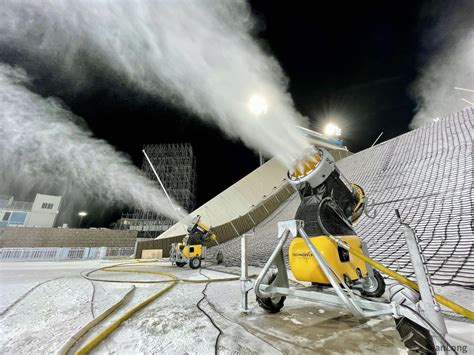 巨型造雪机：引领滑雪产业新时代！