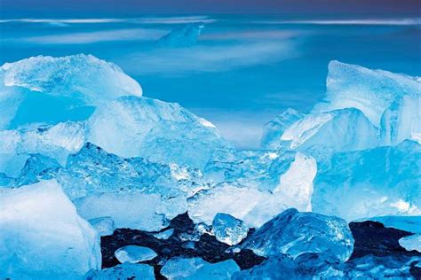 明澈的冰：透视冰的世界