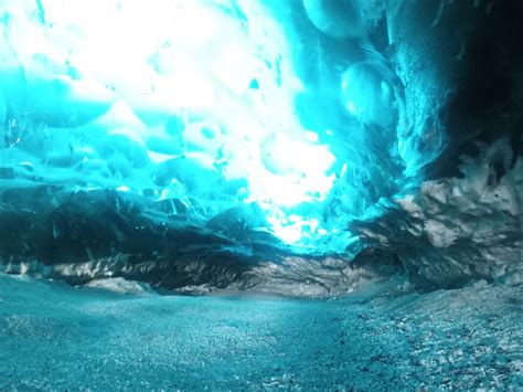 歡迎來到冰洞山，紐約州最令人驚嘆的自然奇觀