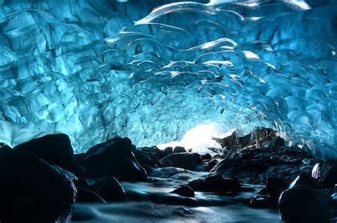 氷の洞窟 sams ポイント：探検者の楽園