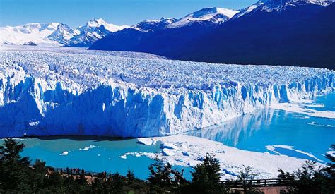氷河の世界：その不思議、美しさ、そして未来