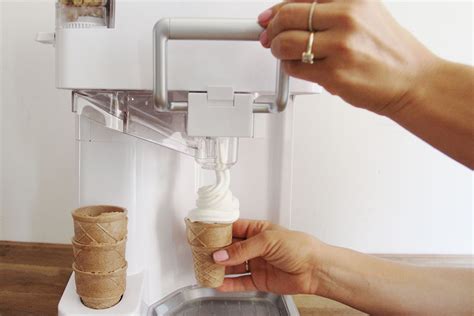 自制美味软冰淇淋，Cuisinart 软冰淇淋机助你一臂之力