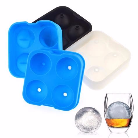 超大冰塊托盤：讓飲品更冰爽享受！