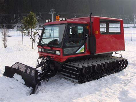 雪の降らない地域でも雪遊びを楽しもう！レンタル雪上車ガイド