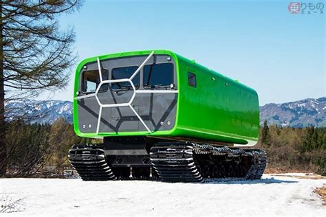 雪国ならでは、ハクバの雪上車