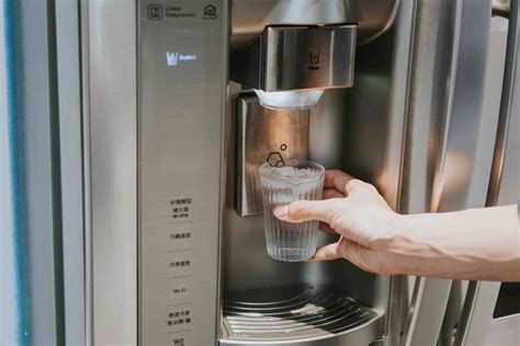 革新廚房製冰體驗：Amazon 超級清澈製冰機