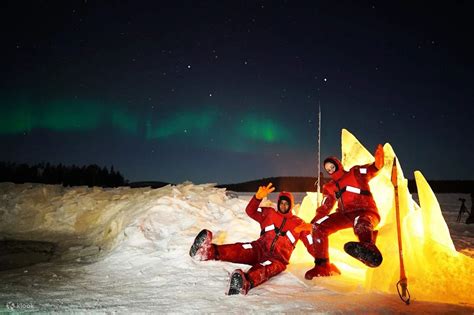 體驗北極光下的冰上激鬥：費爾班克斯冰犬曲棍球隊的傳奇