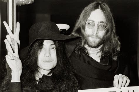  Джон Леннон Гласöгон: Символ мира, любви и самовыражения