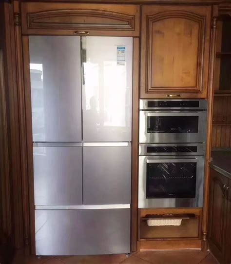  冰箱嵌入式制冰机：厨房的完美点缀 
