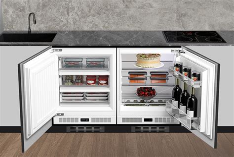  嵌入式橱柜制冰机：厨房新明星 
