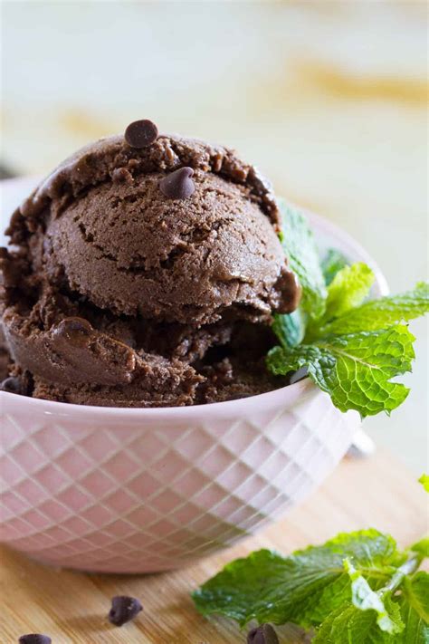  Chocolate Peppermint Ice Cream: A Sweet and Refreshing Treat 