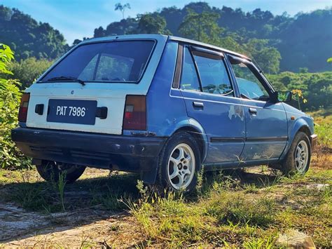  Daihatsu Charade: Sebuah Mobil Ikonik yang Telah Memikat Hati Banyak Orang 