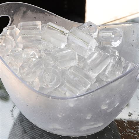  Discover the Magic of Crystal-Clear Ice Tubes: An Ice Tube Maker that Will Revolutionize Your Drinking Experience 