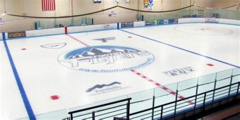  Entdecken Sie die Vorzüge des Edge Ice Arena, Ihrer lokalen Eislaufbahn 