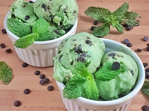  Es krim mint segar di sekitar saya yang menggiurkan 