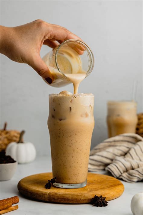  Iced Pumpkin Chai Latte: A Warm Embrace in the Cold Days 